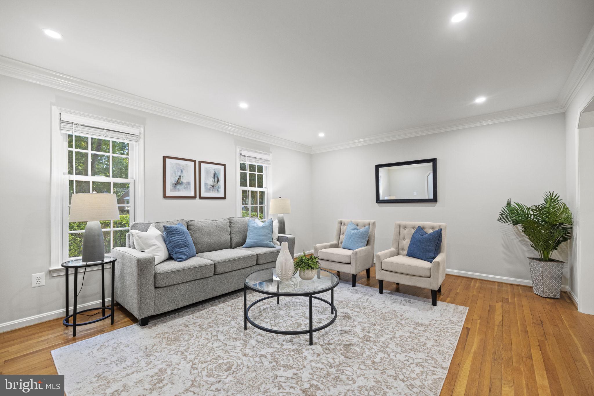 COLLEGE GARDENS - Residential