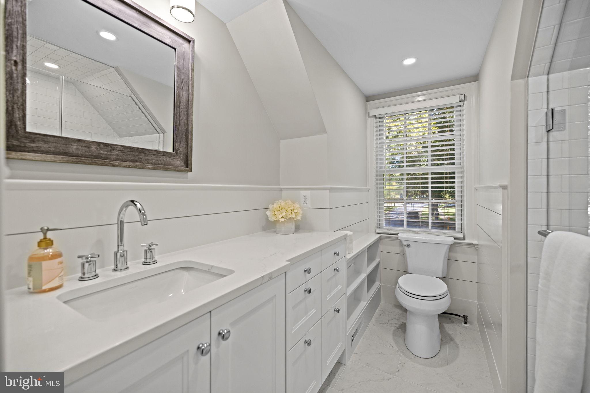 COLLEGE GARDENS - Residential