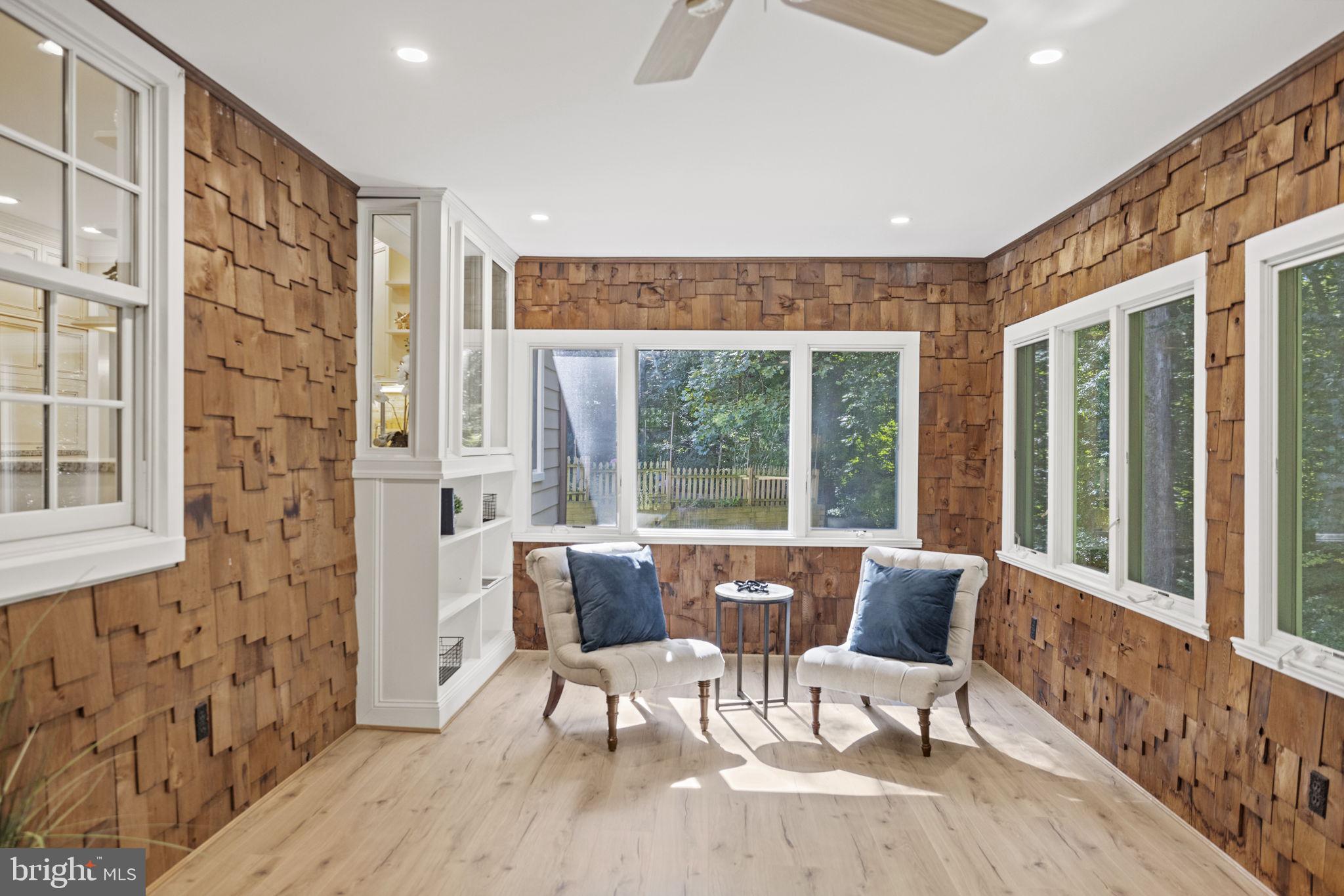 COLLEGE GARDENS - Residential