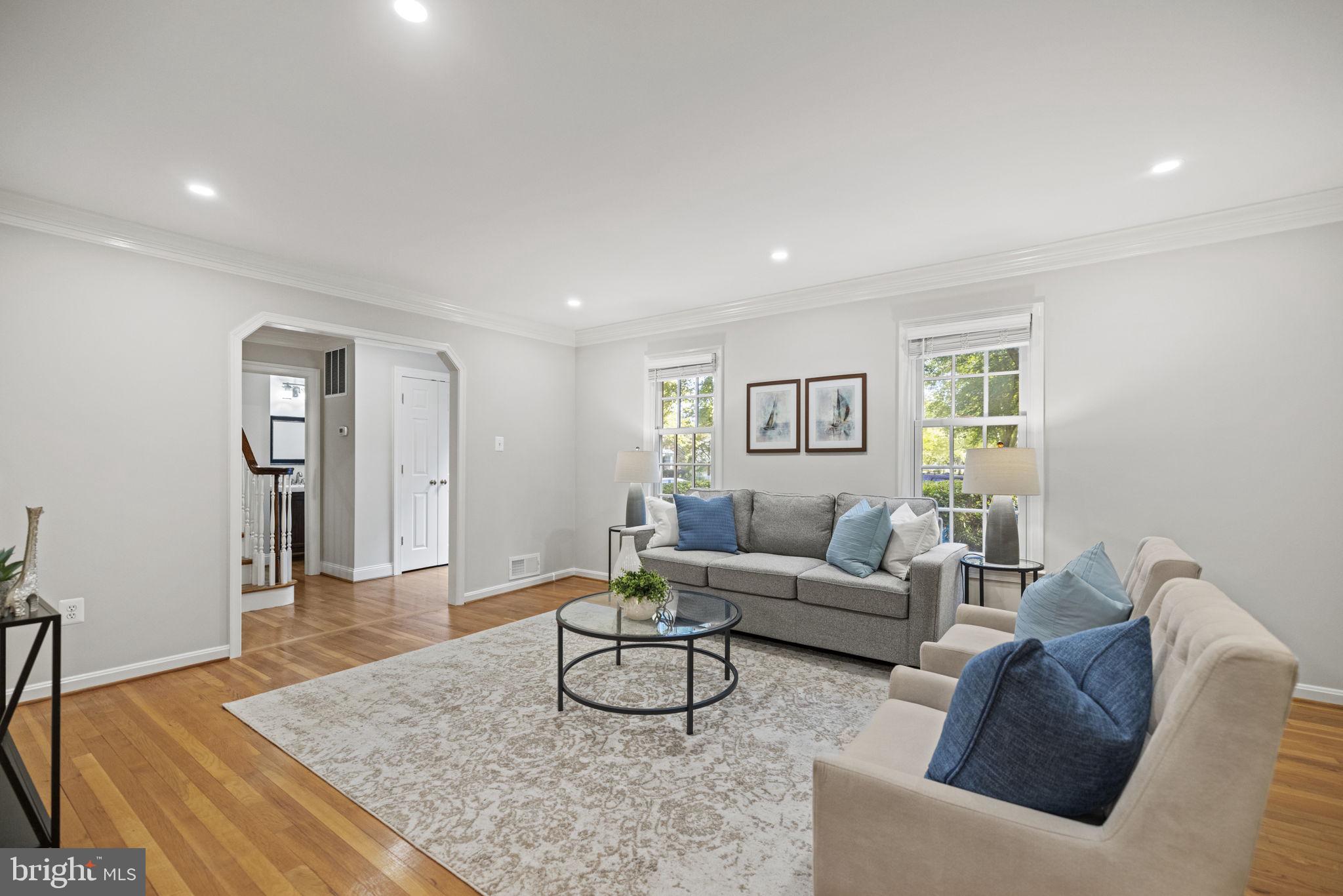 COLLEGE GARDENS - Residential