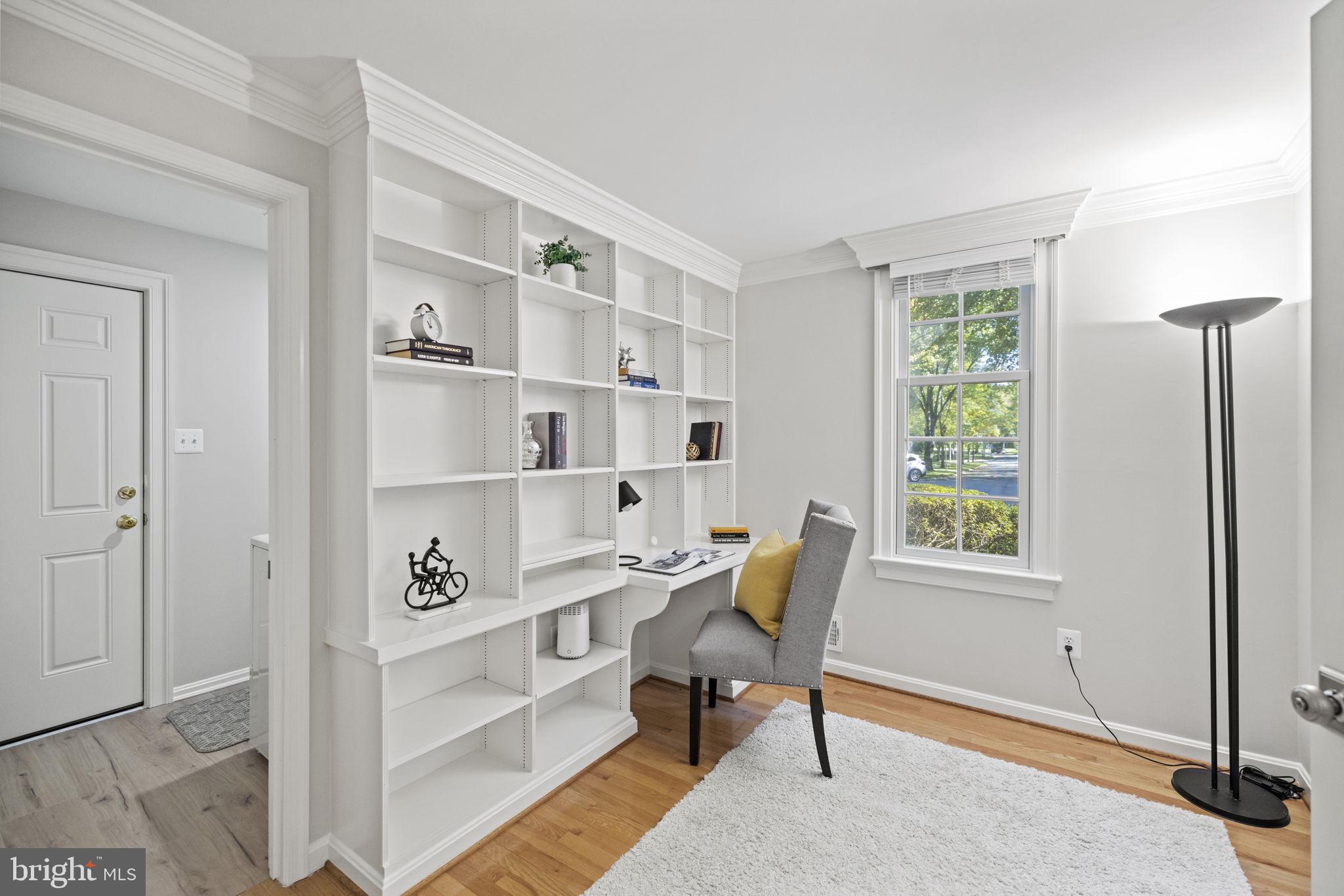 COLLEGE GARDENS - Residential