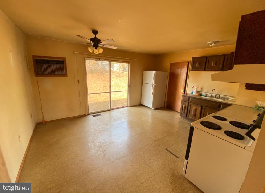 DALE CITY - Residential