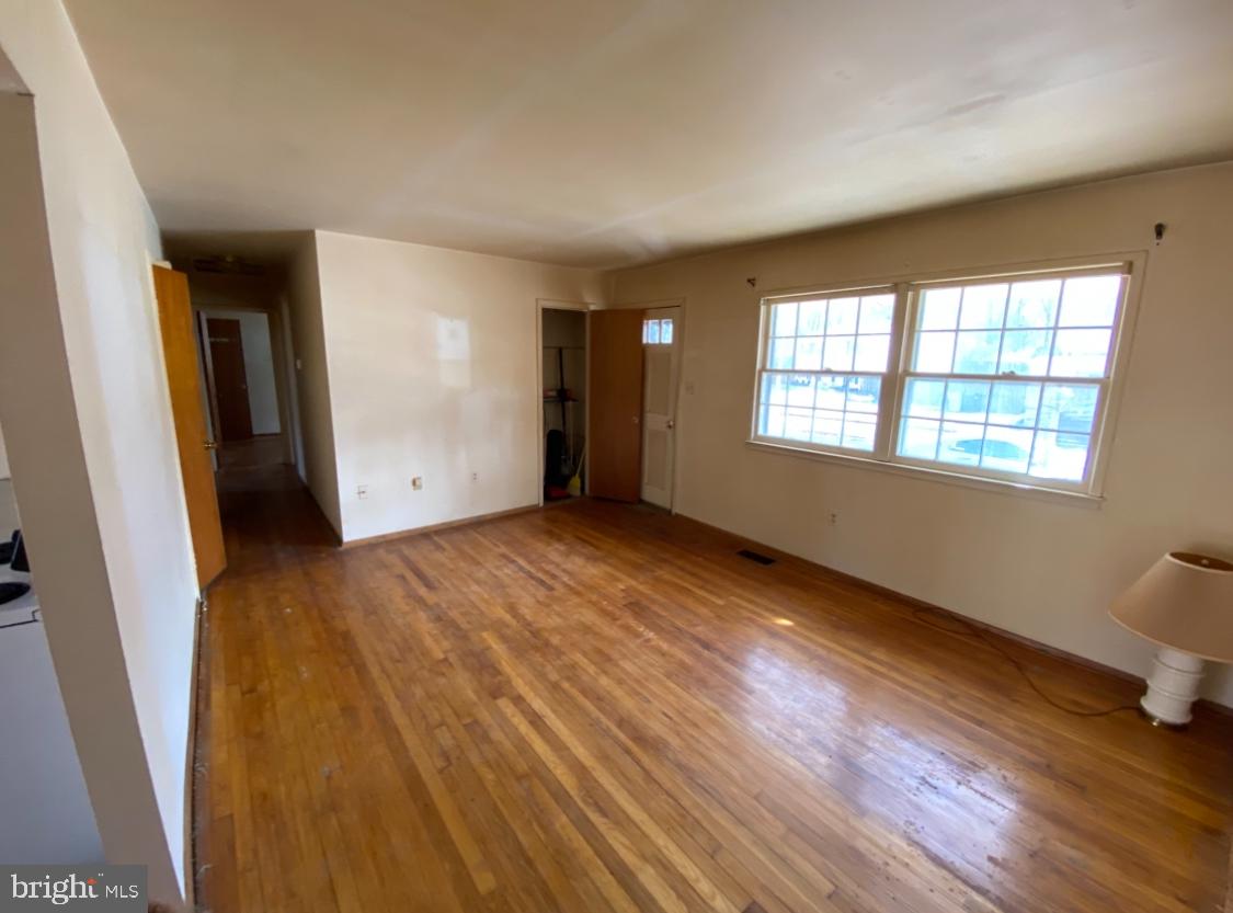 DALE CITY - Residential