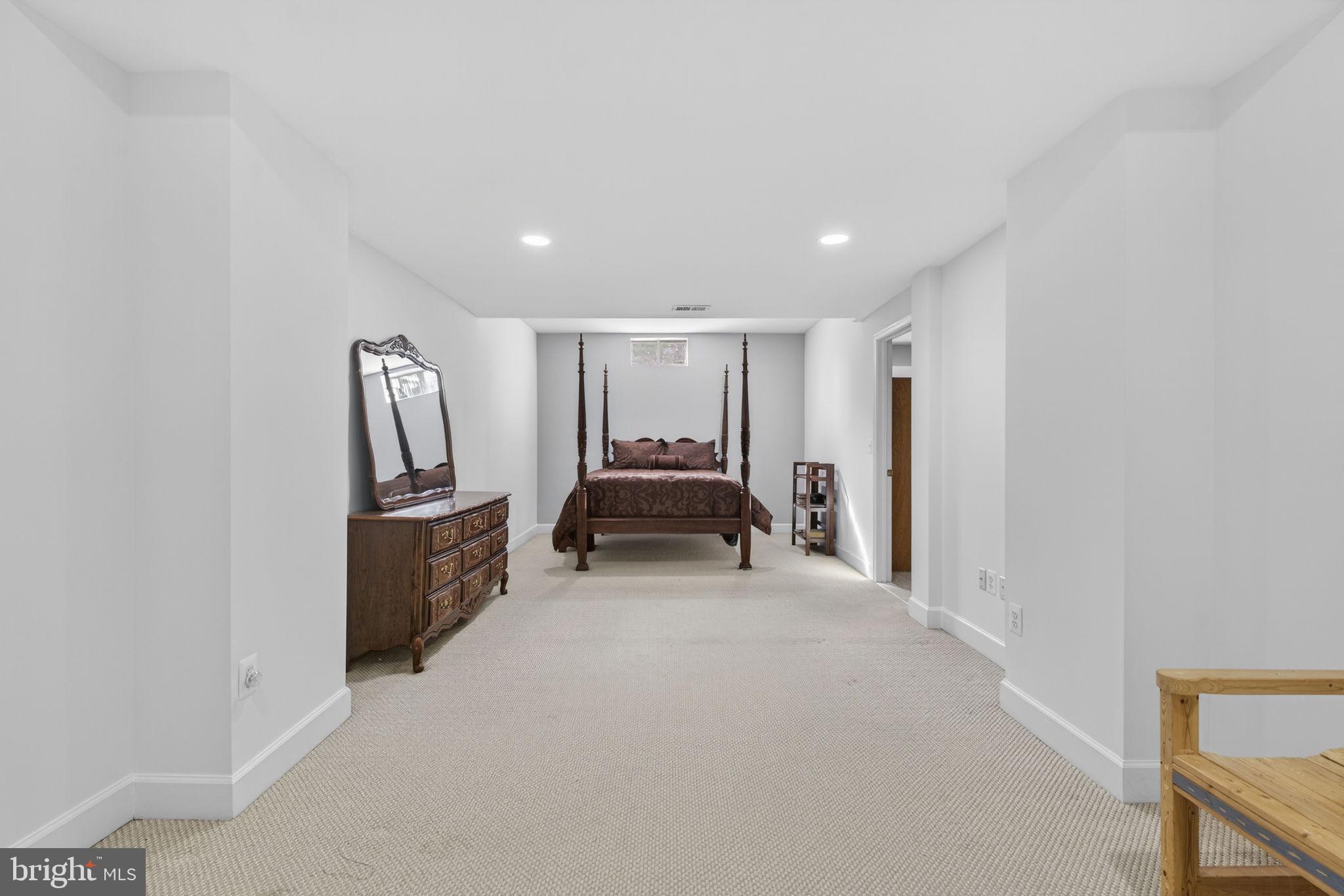 PIEDMONT - Residential