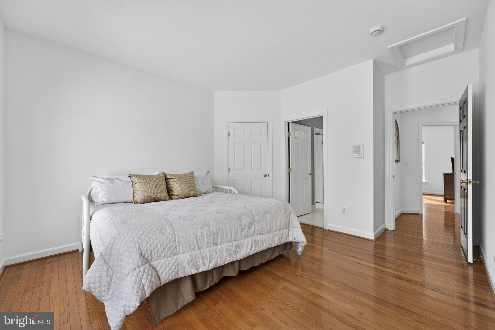 PIEDMONT - Residential