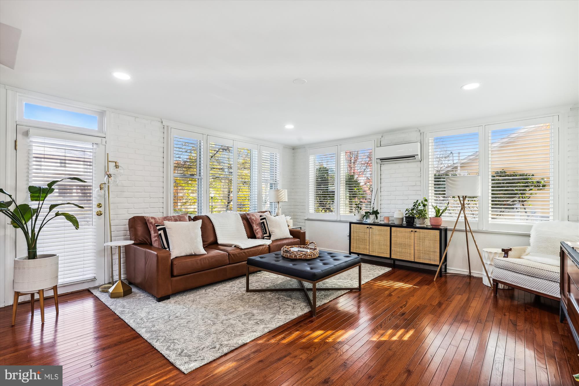 ALCOVA HEIGHTS - Residential