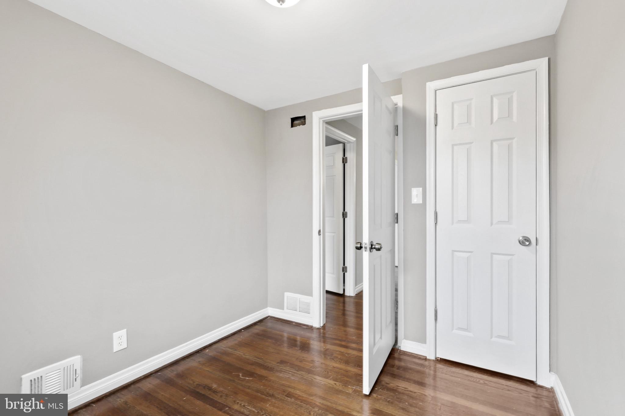 BERKSHIRE - Residential