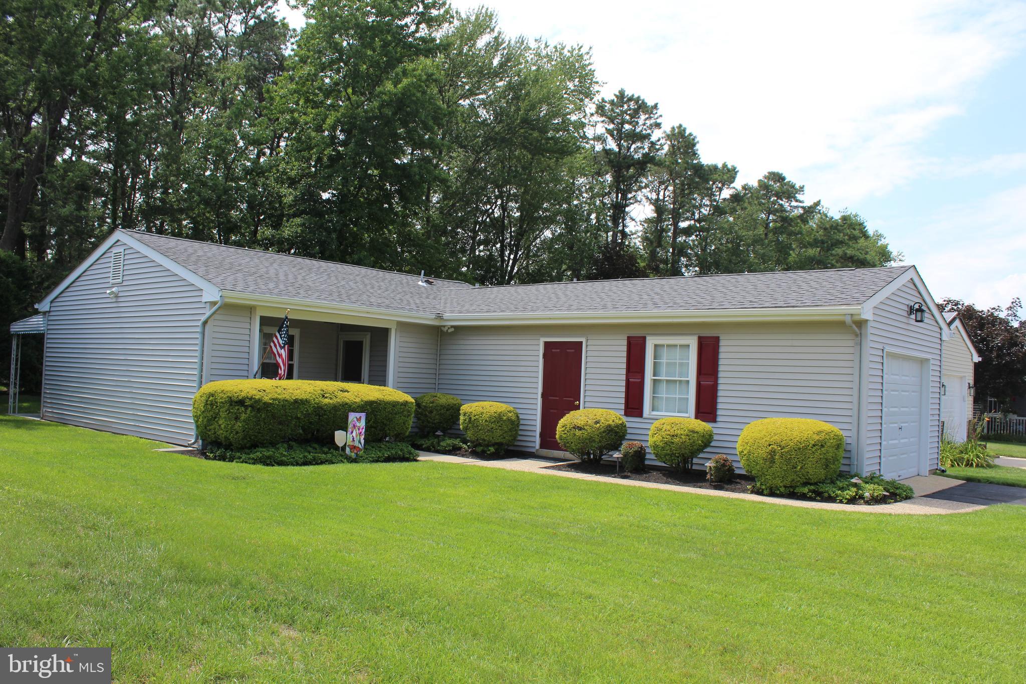 Photo 1 of 23 — 73 HUNTINGTON DRIVE, SOUTHAMPTON, NJ 08088