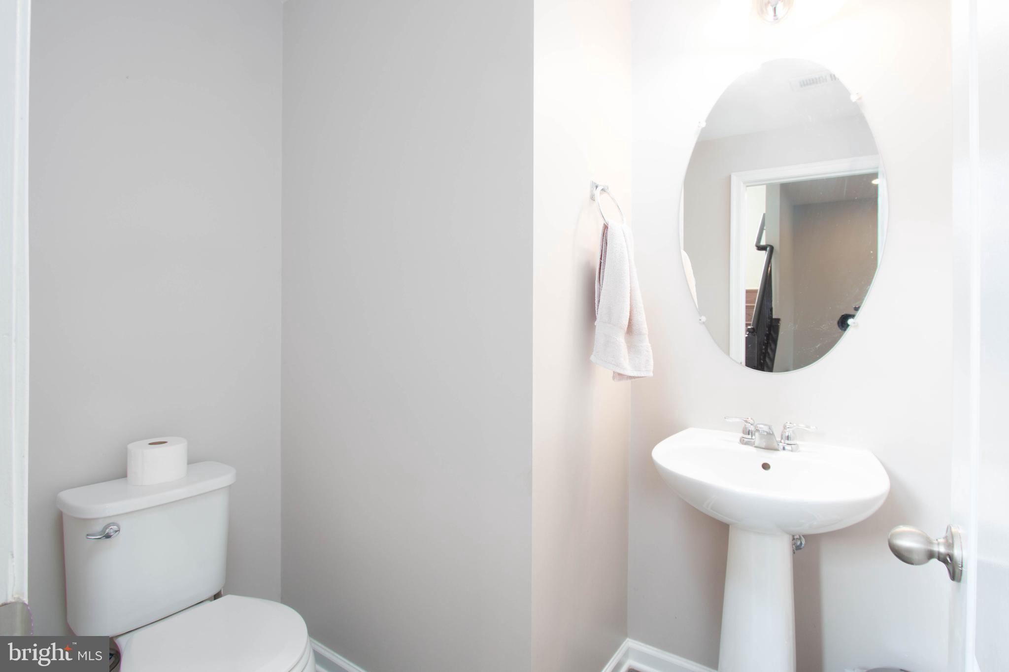 COLONIAL FORGE - Residential Lease