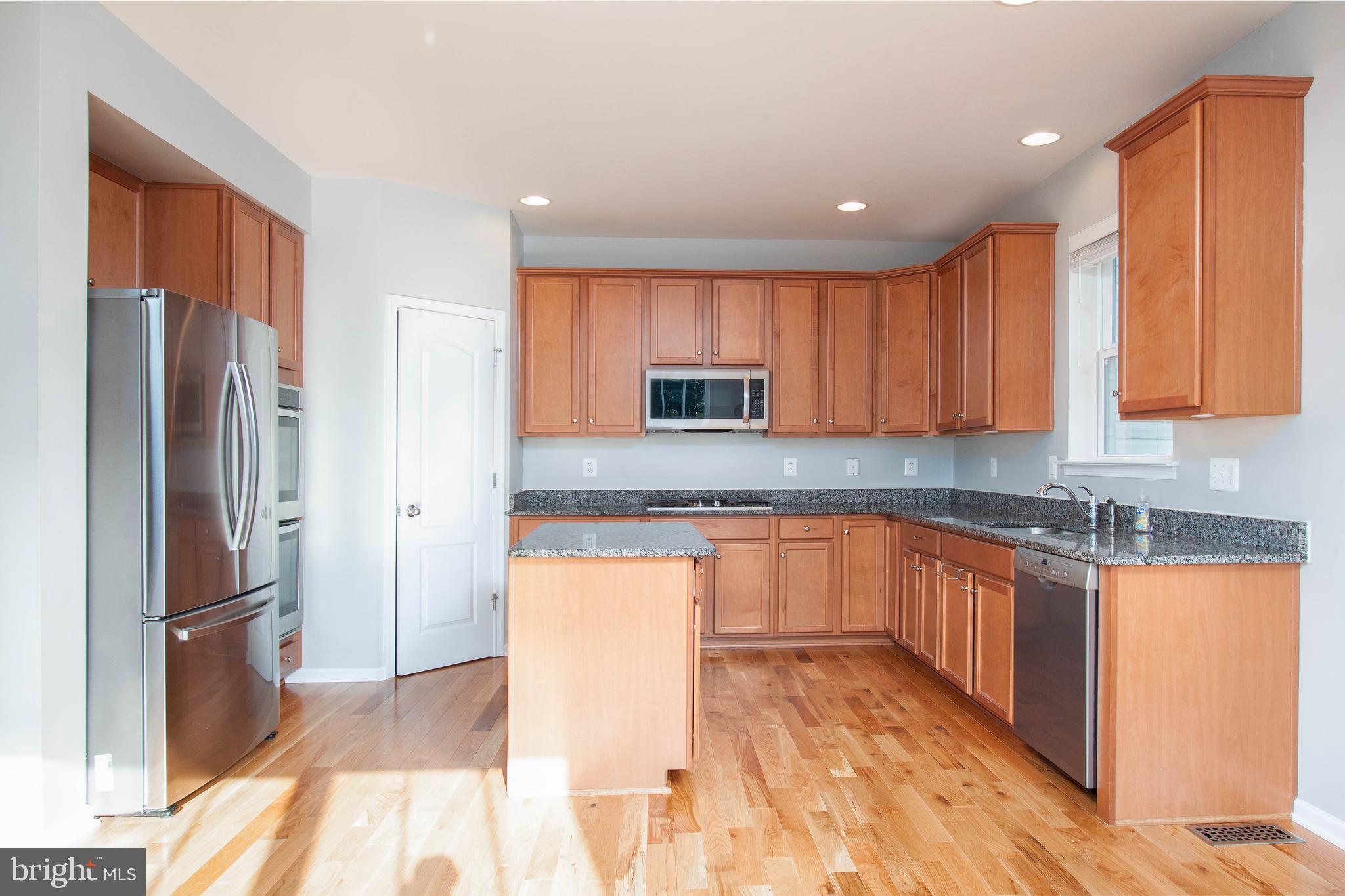 COLONIAL FORGE - Residential Lease