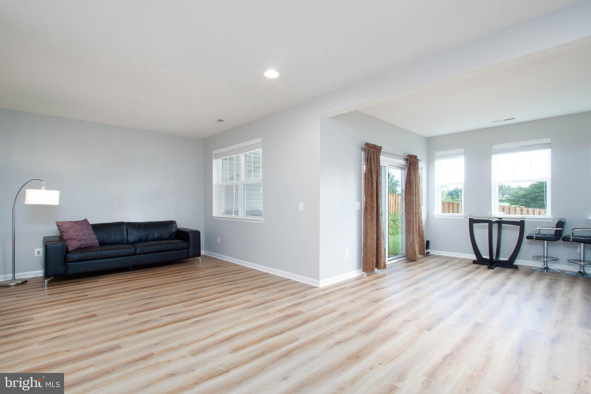 COLONIAL FORGE - Residential Lease