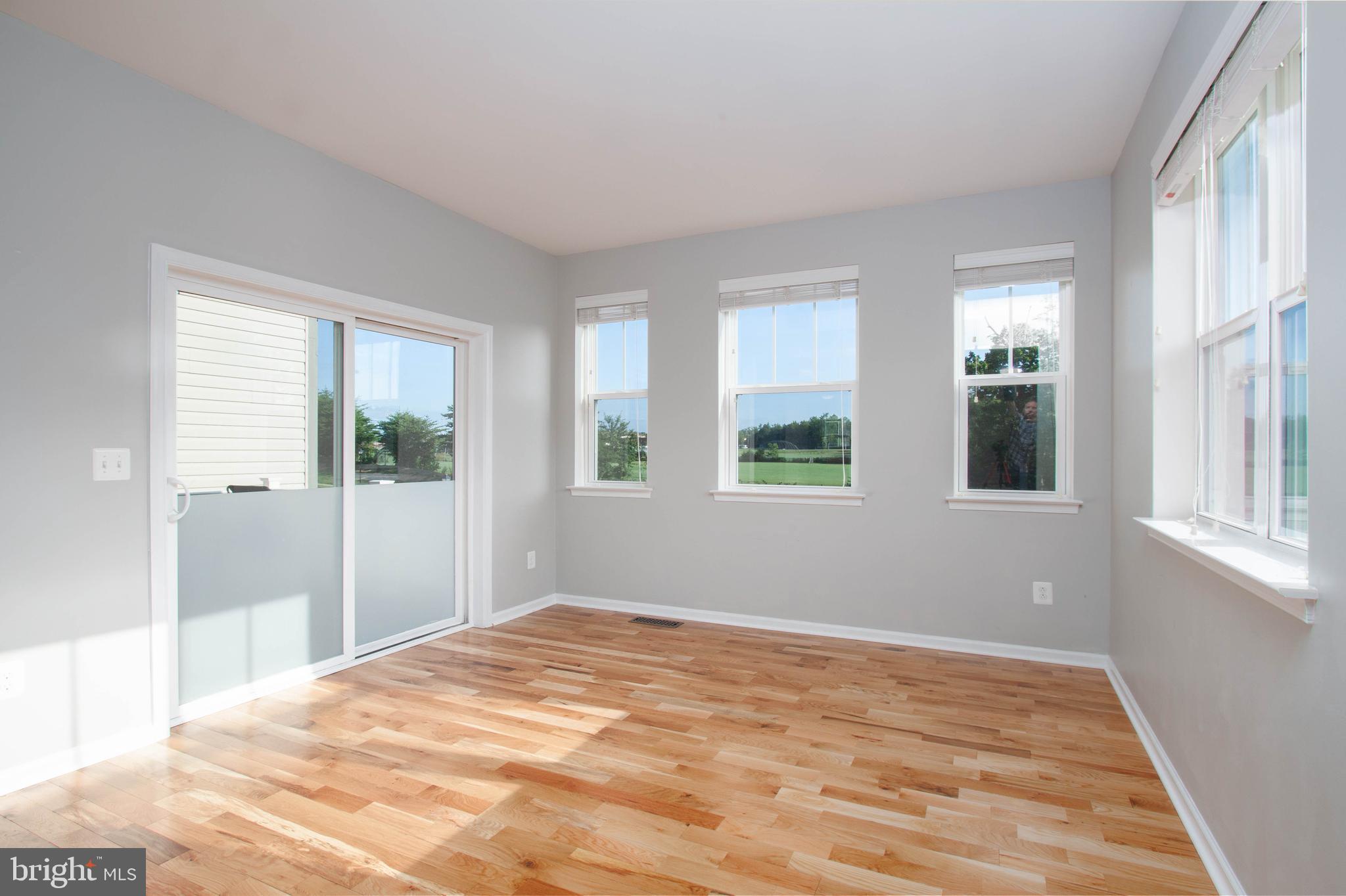 COLONIAL FORGE - Residential Lease