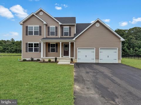 902 CHAPEL DRIVE VINELAND NJ 08361