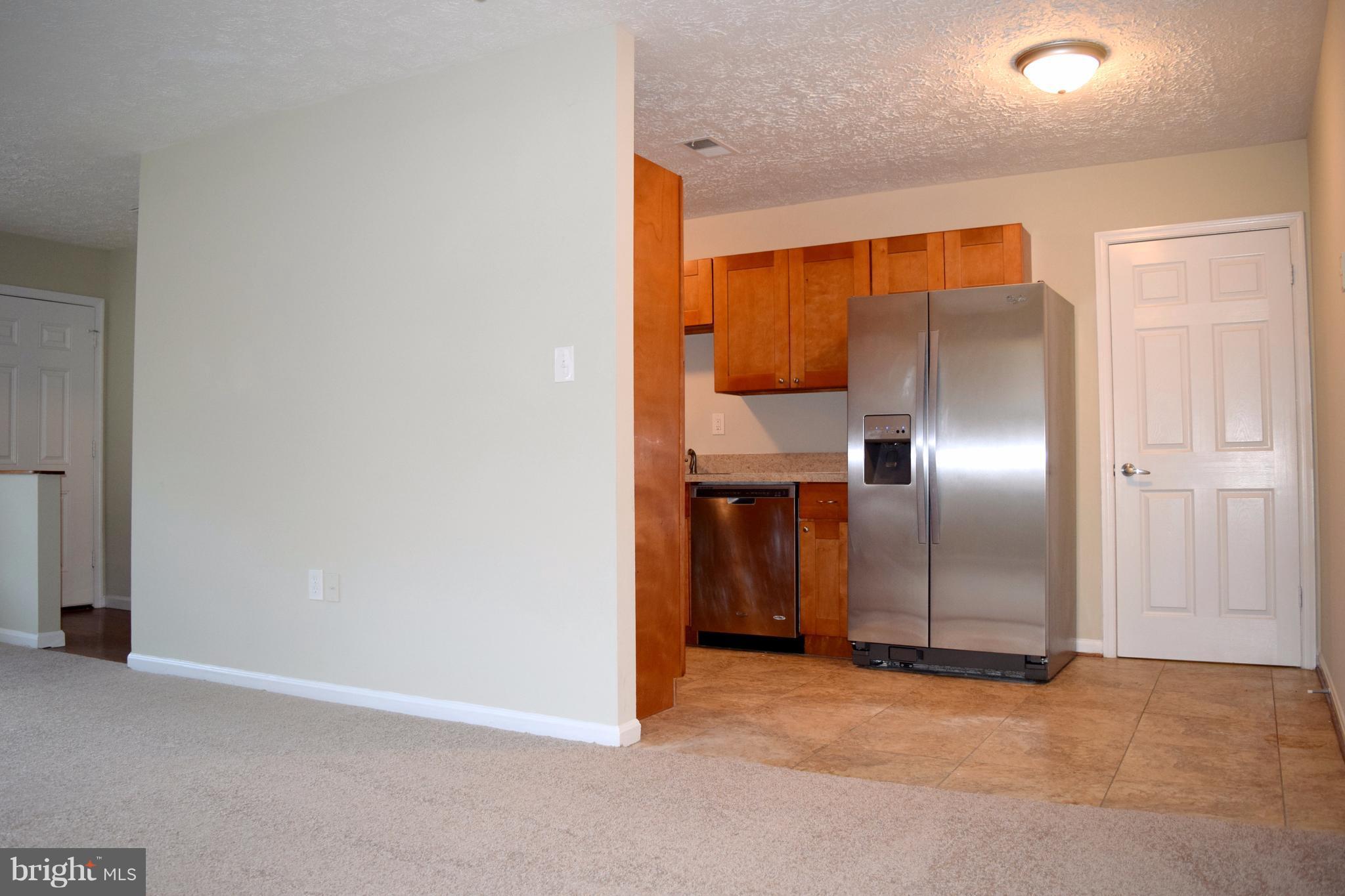 ST CHARLES SUB - HUNTINGTON - Residential Lease