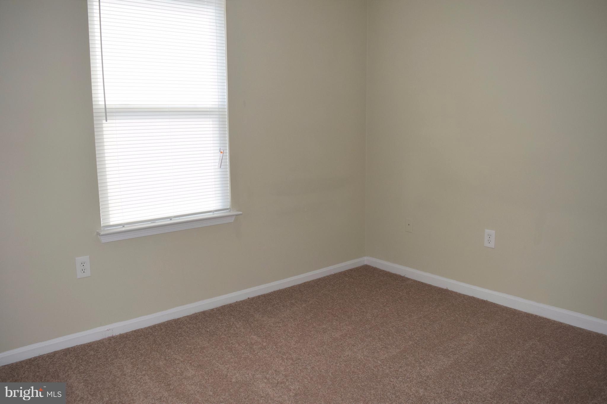 ST CHARLES SUB - HUNTINGTON - Residential Lease