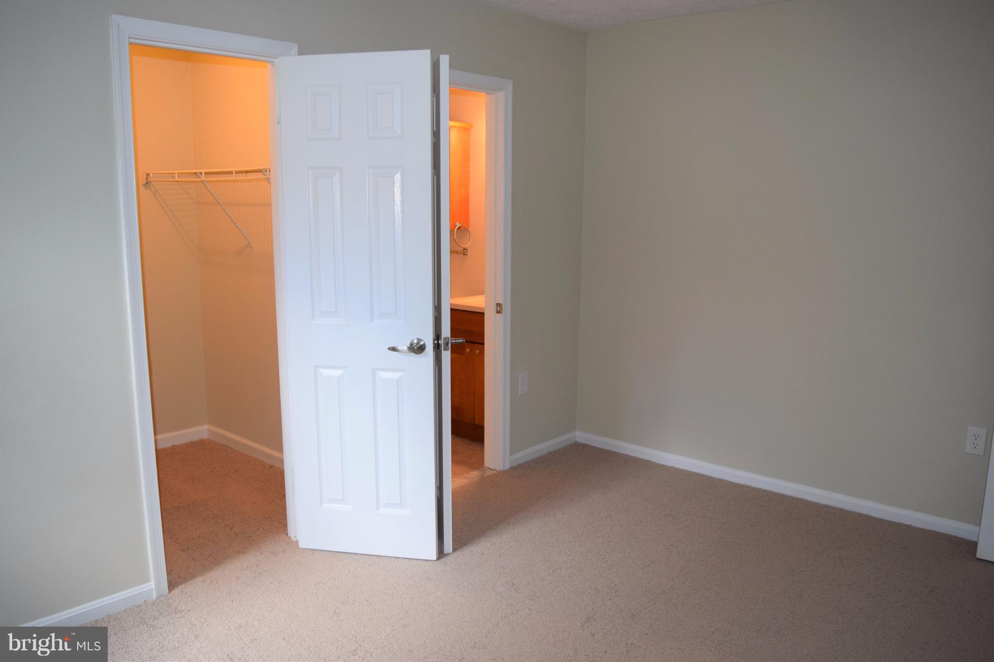 ST CHARLES SUB - HUNTINGTON - Residential Lease