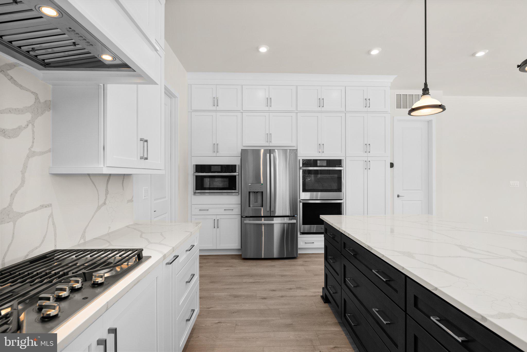 GLENMORE FARM - Residential