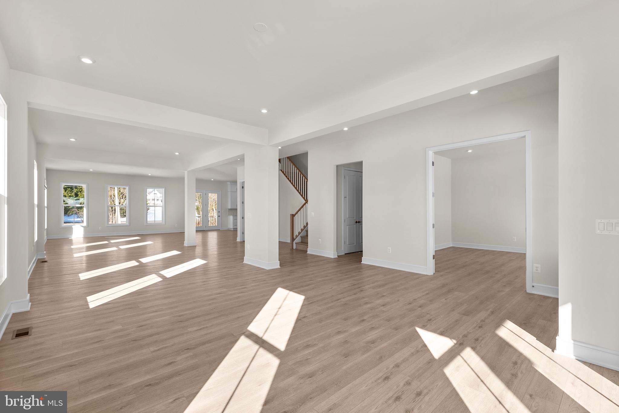 GLENMORE FARM - Residential