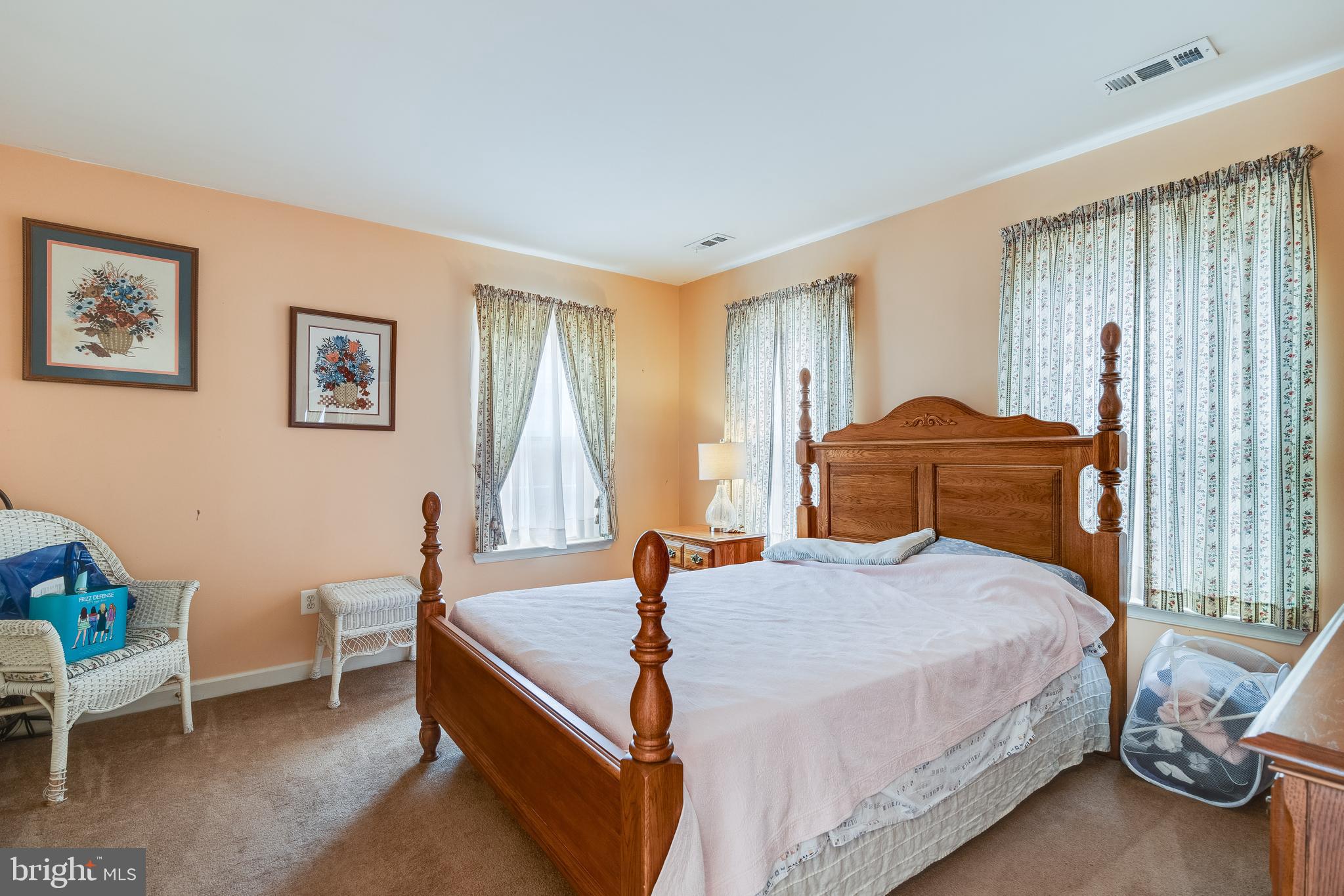 NORFOLK PLACE - Residential