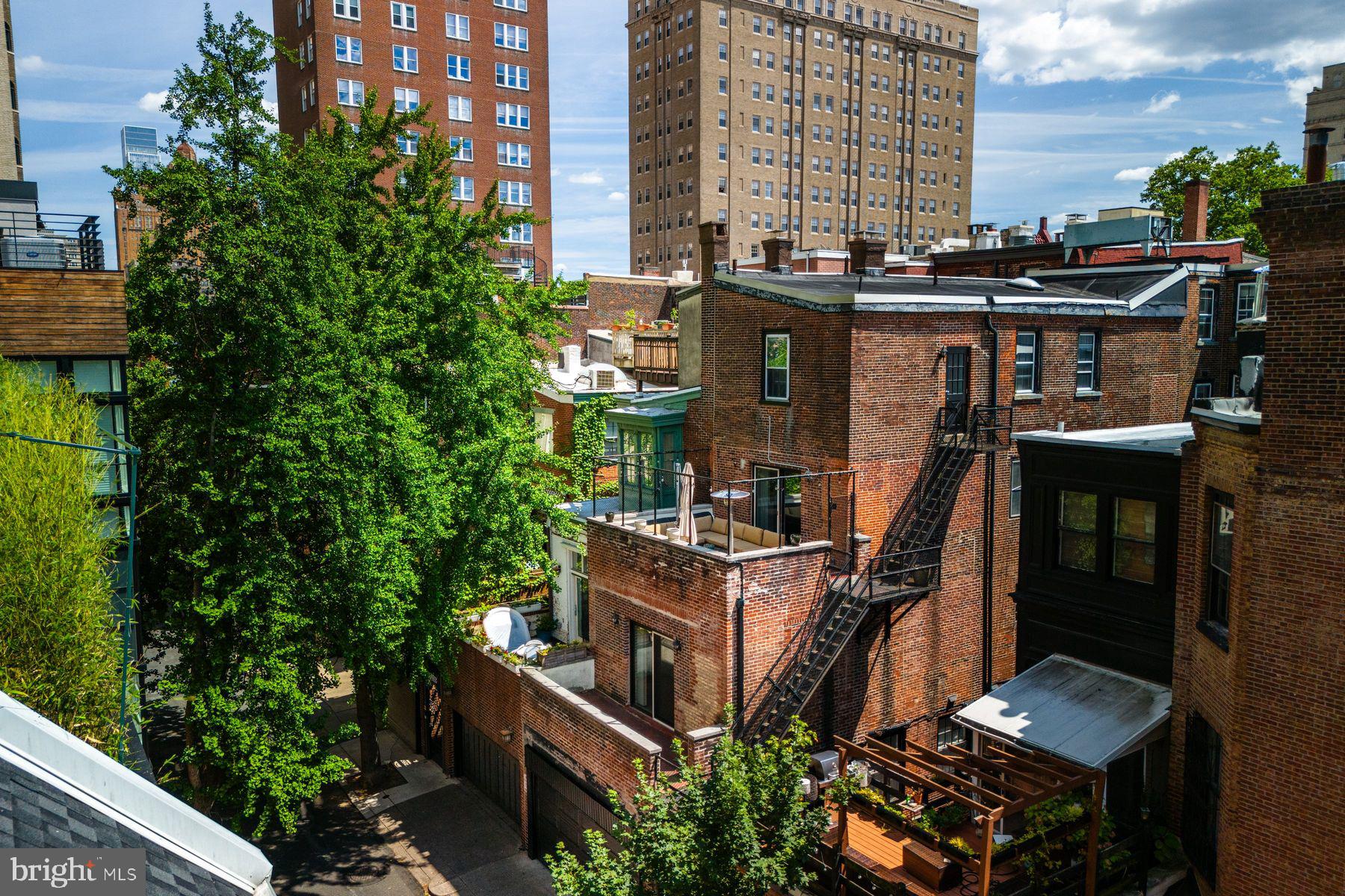 RITTENHOUSE SQUARE - Residential