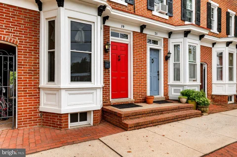 19 Crosswicks Street, Bordentown, NJ 08505 - MLS#: NJBL2119714