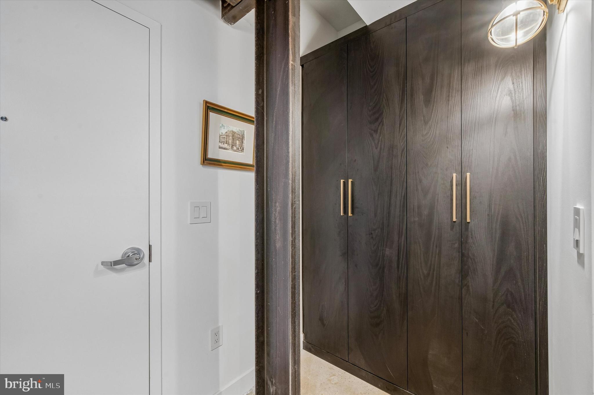 1101 WASHINGTON AVENUE 00 515