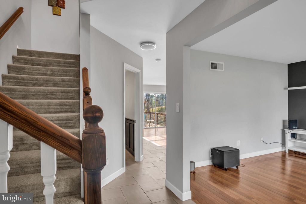 Photo of 115 Suffolk Road, HARRISBURG, PA 17112 (MLS # PADA2051394)