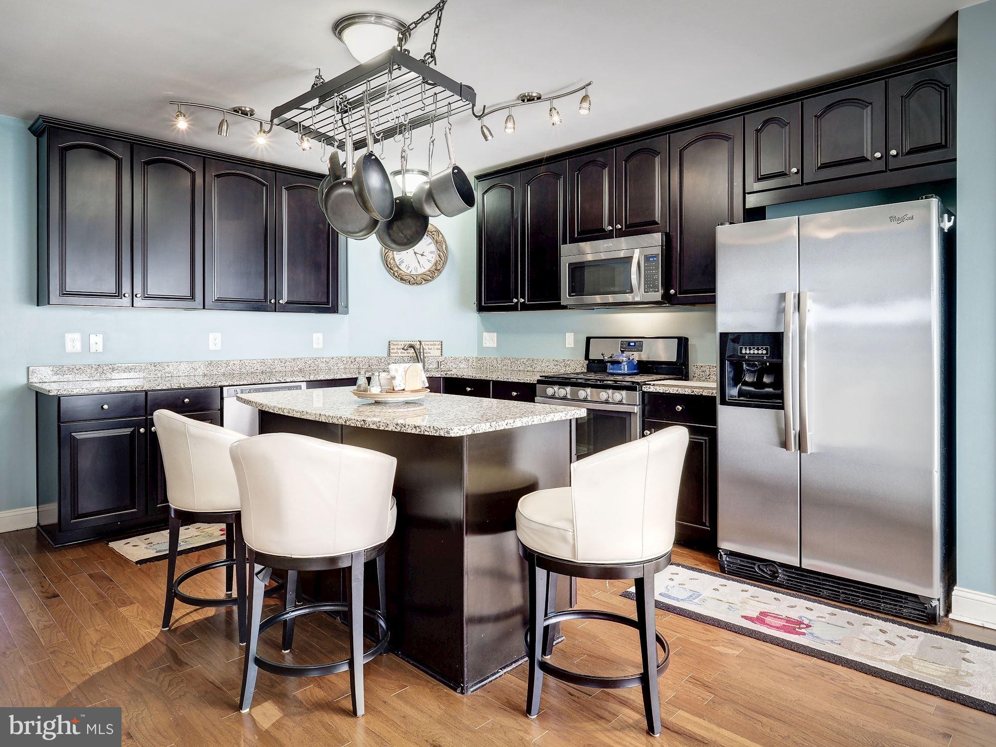 ARORA HILLS - Residential