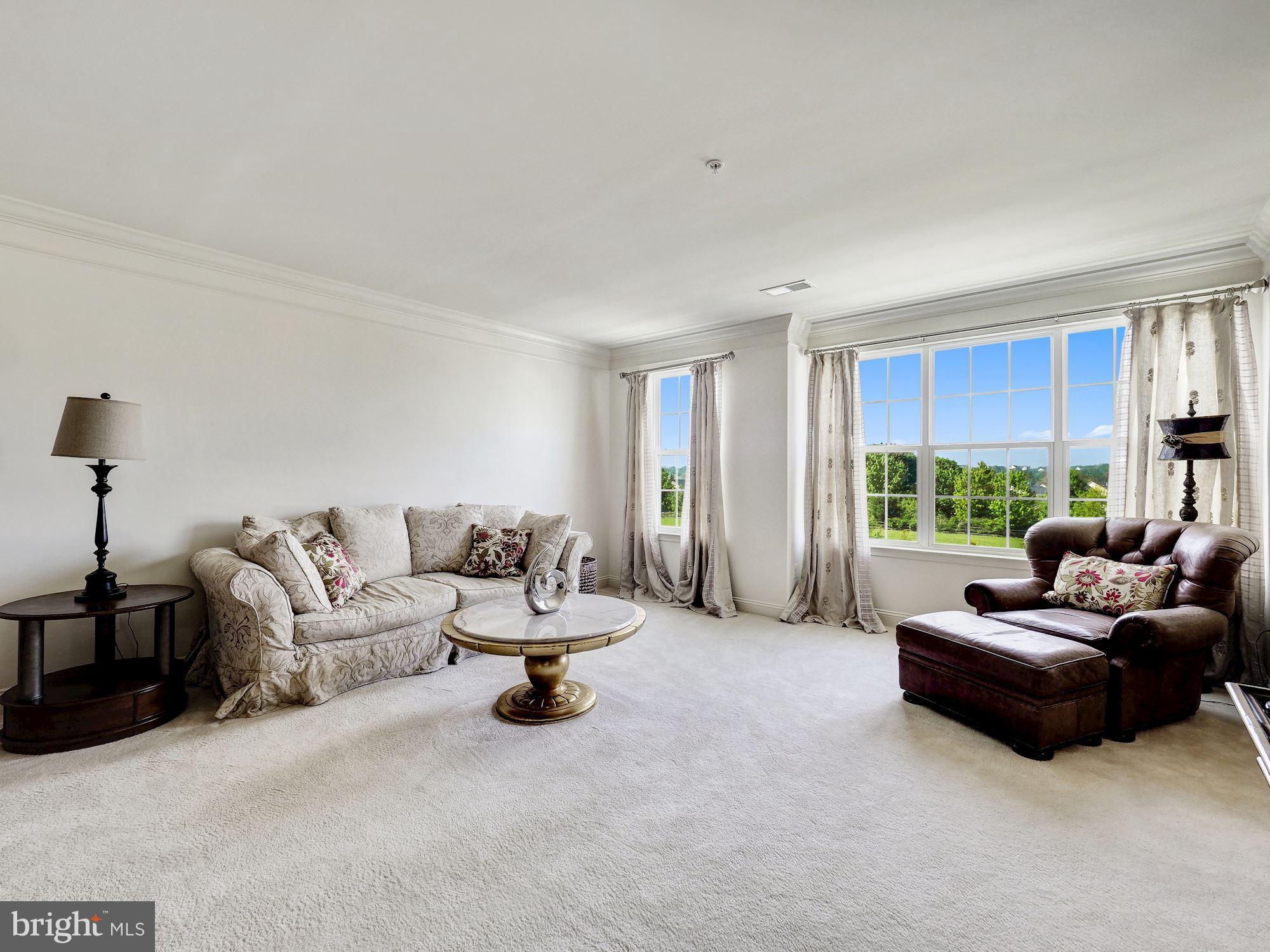 ARORA HILLS - Residential