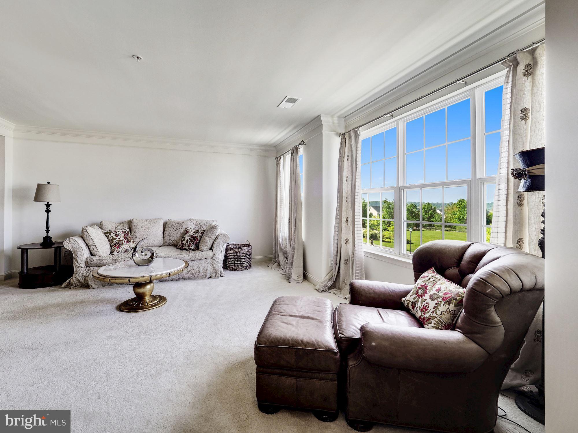 ARORA HILLS - Residential