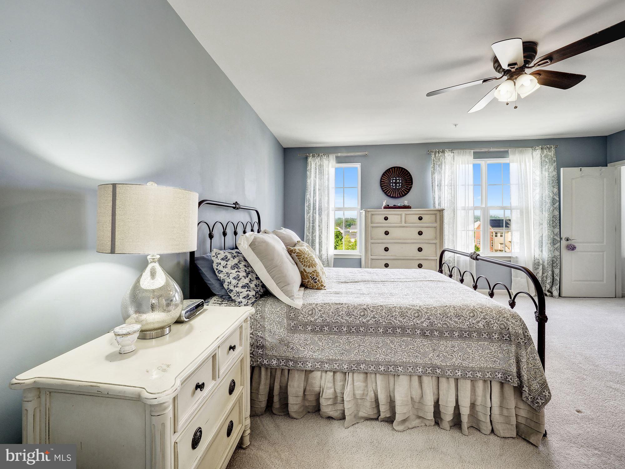 ARORA HILLS - Residential