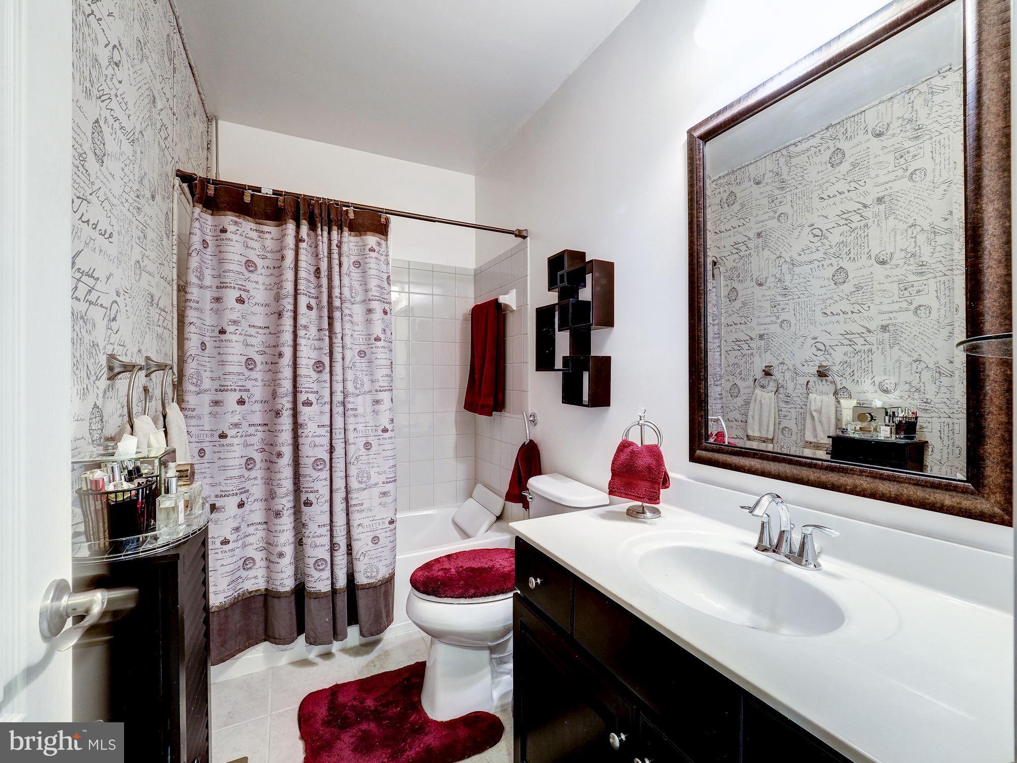 ARORA HILLS - Residential