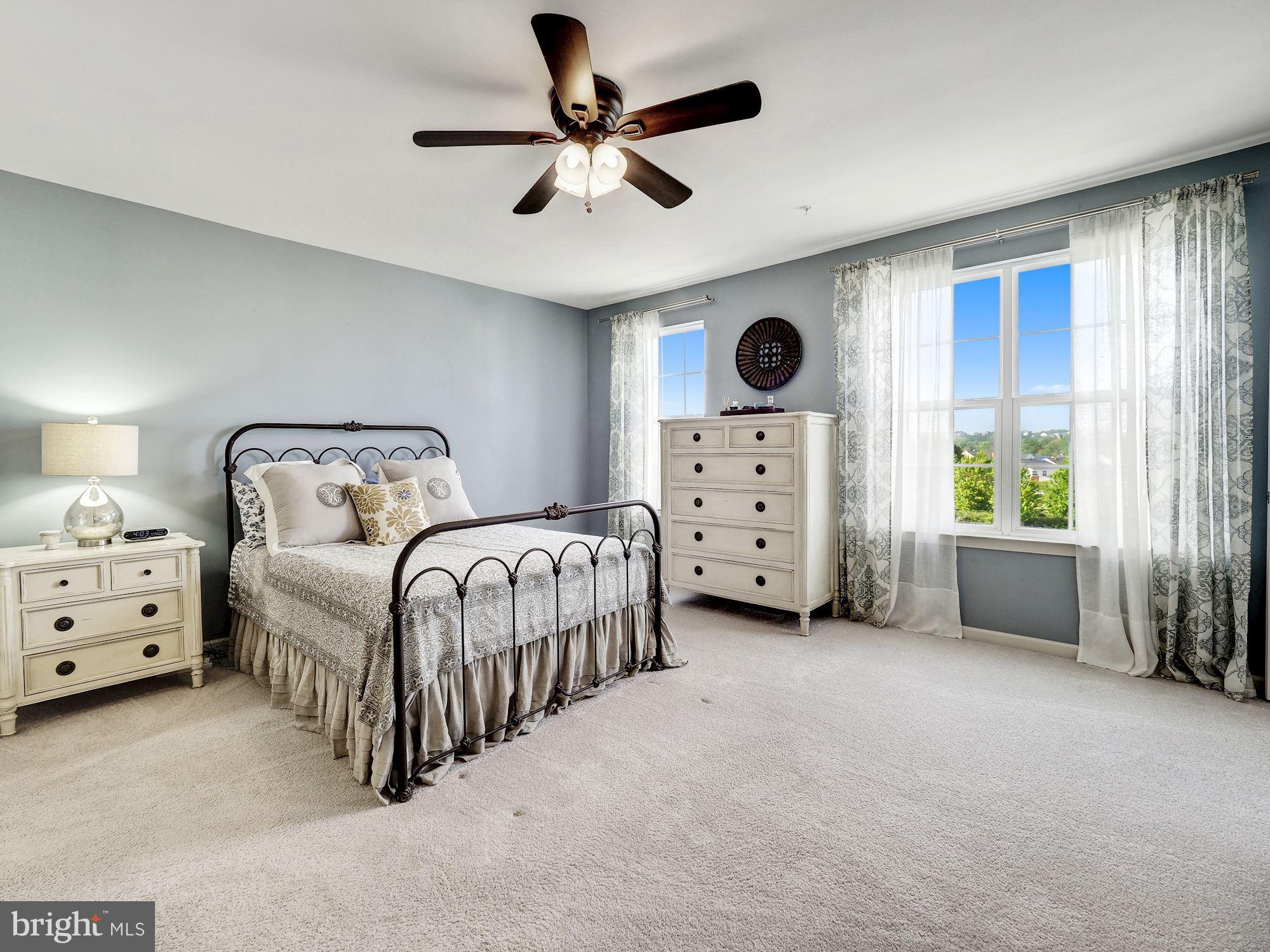 ARORA HILLS - Residential