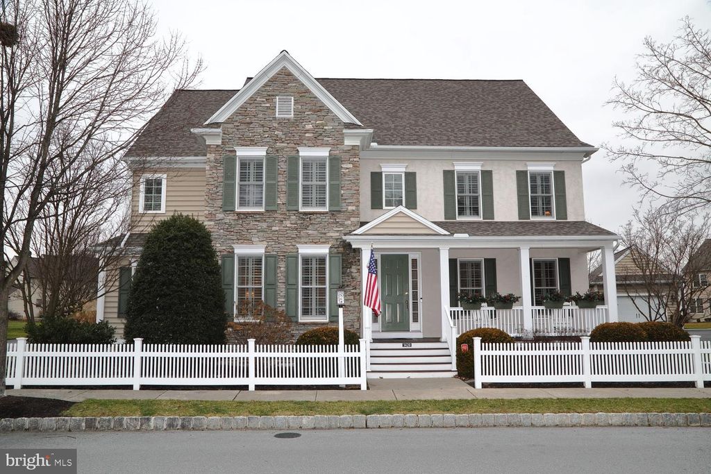 Photo of 1420 Banner Drive, Lancaster, PA 17601 (MLS # PALA2046420)