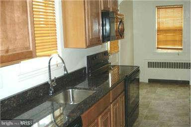 WEST HILLS - Residential