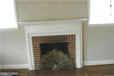 WEST HILLS - Residential