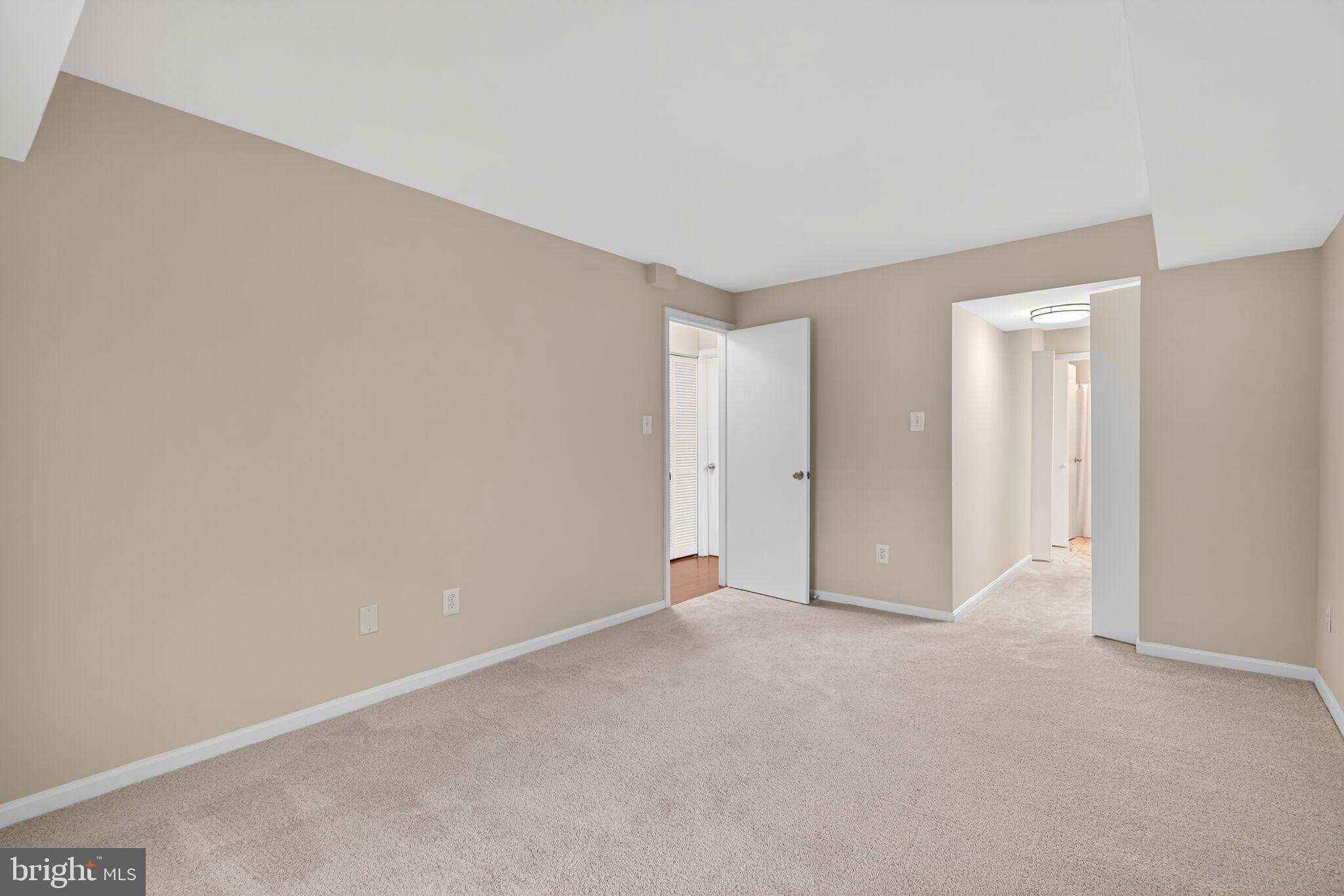 KEENE MILL WOODS - Residential