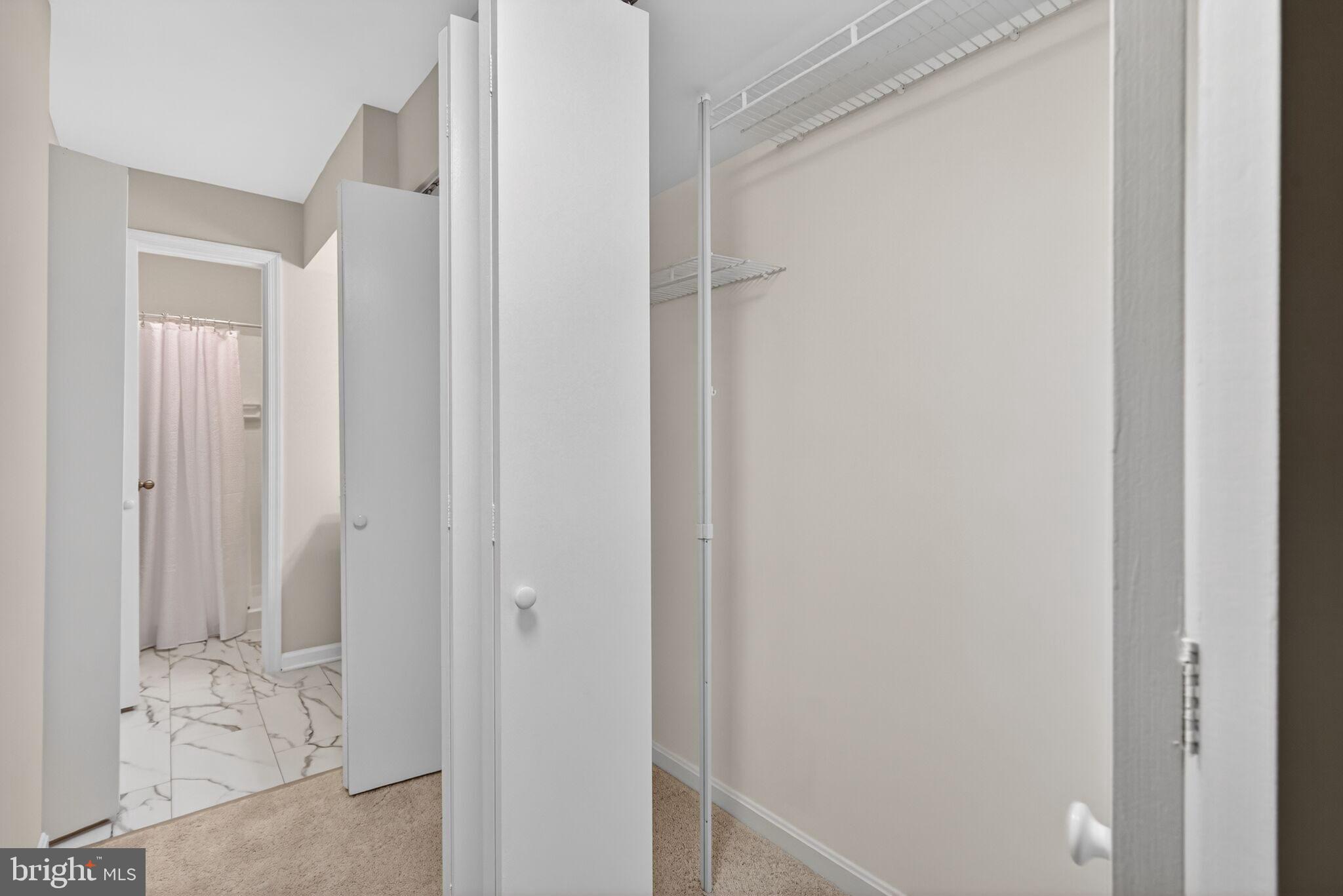 KEENE MILL WOODS - Residential