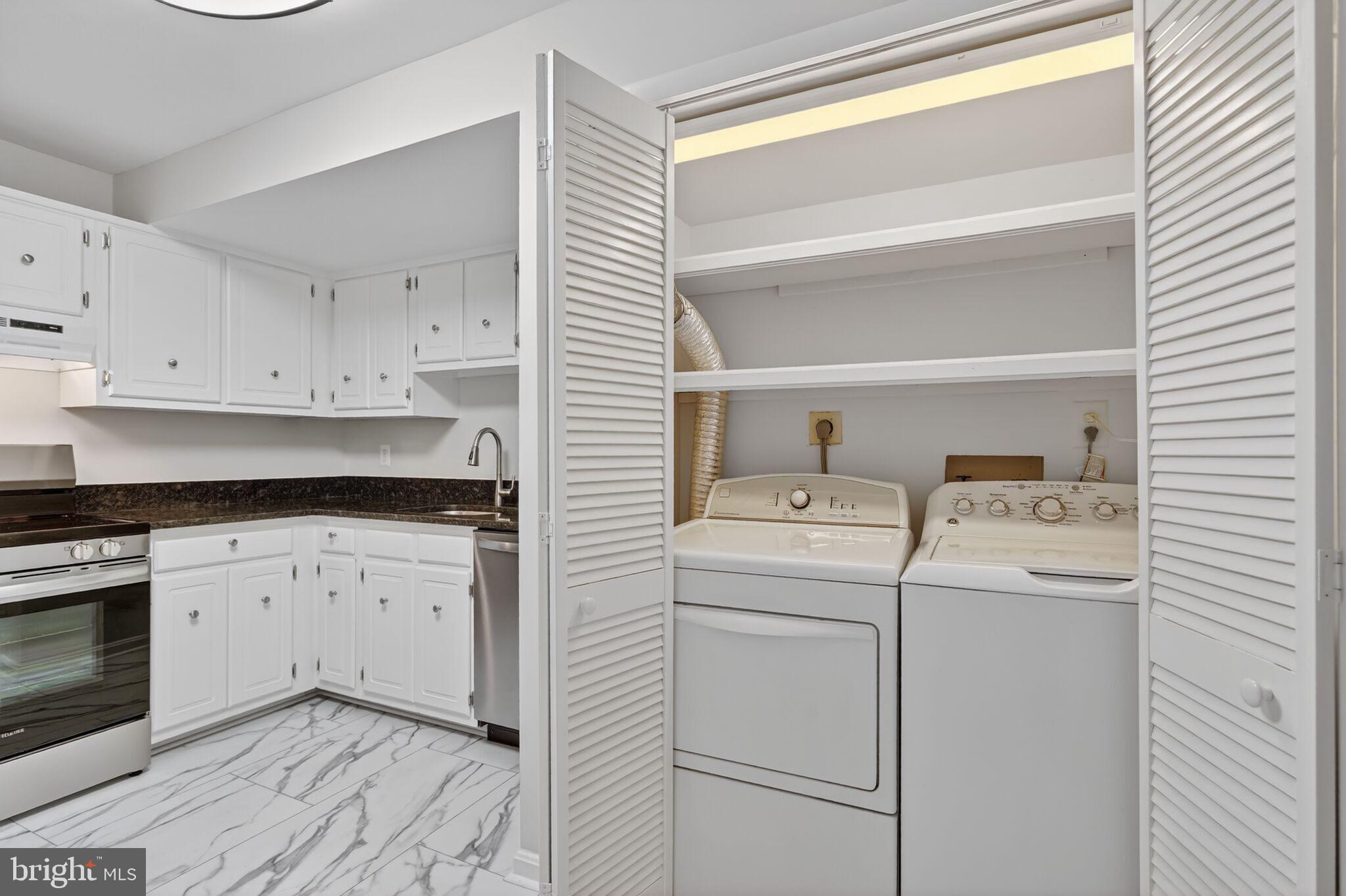 KEENE MILL WOODS - Residential