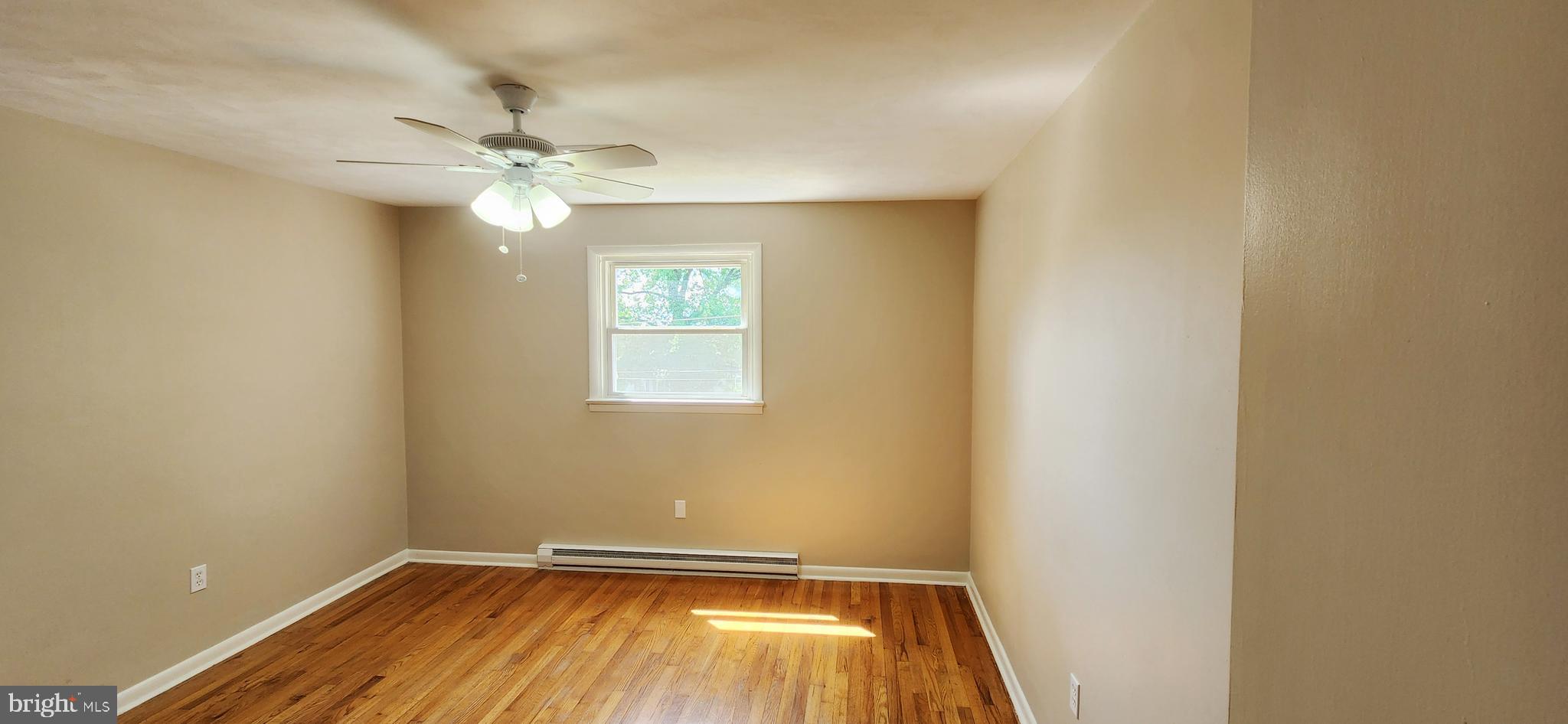 CHESTNUT HILLS - Residential