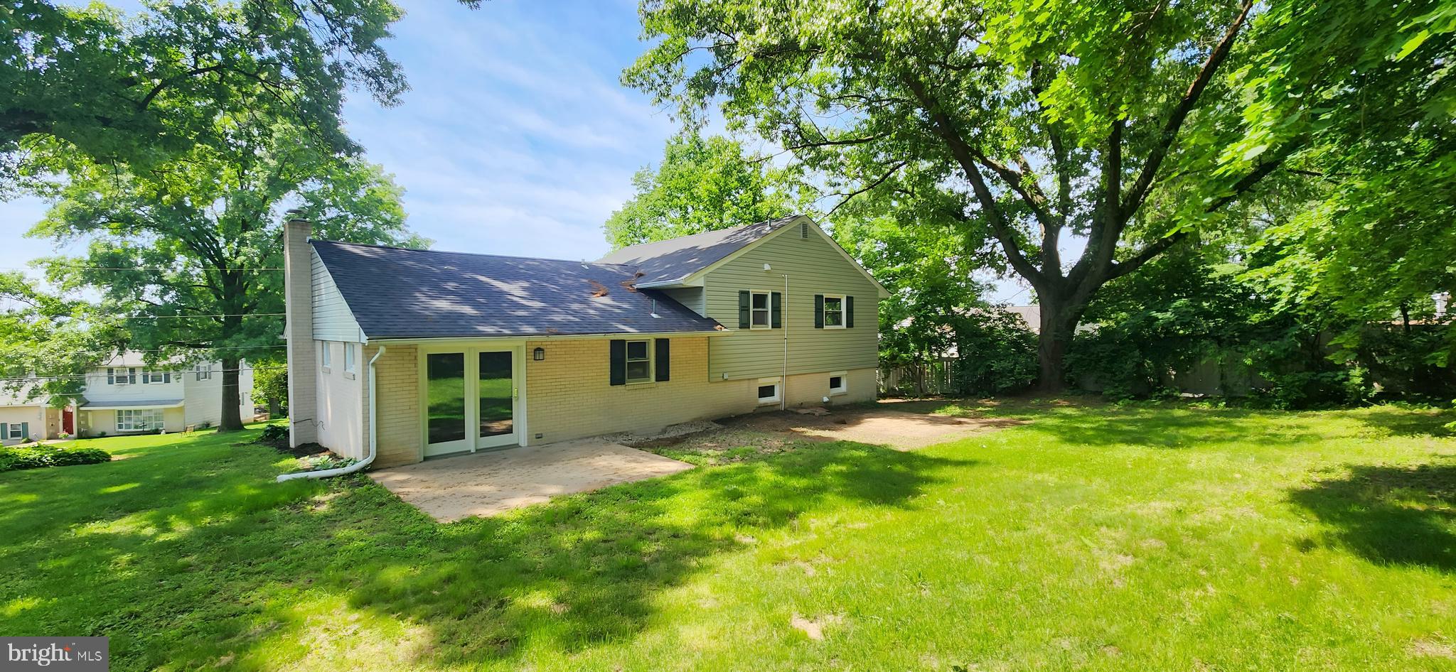 CHESTNUT HILLS - Residential