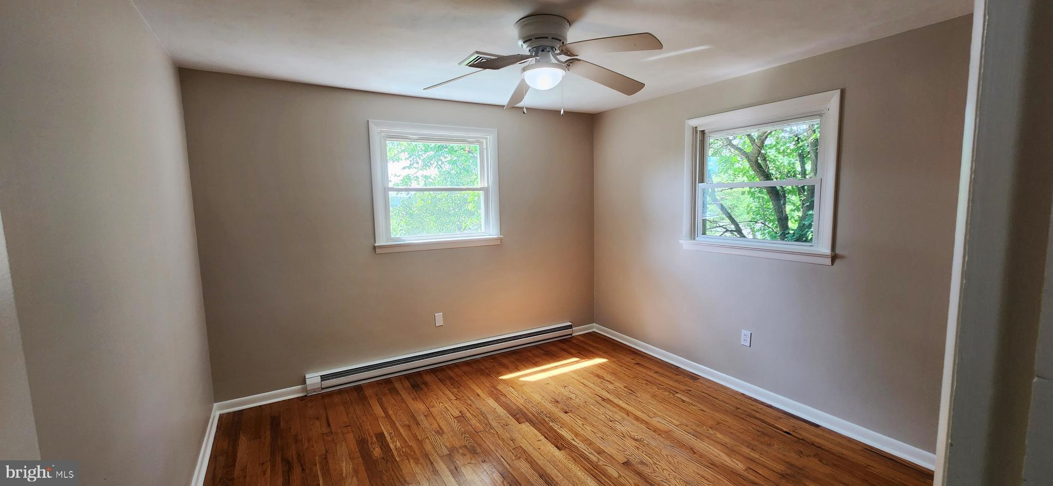 CHESTNUT HILLS - Residential