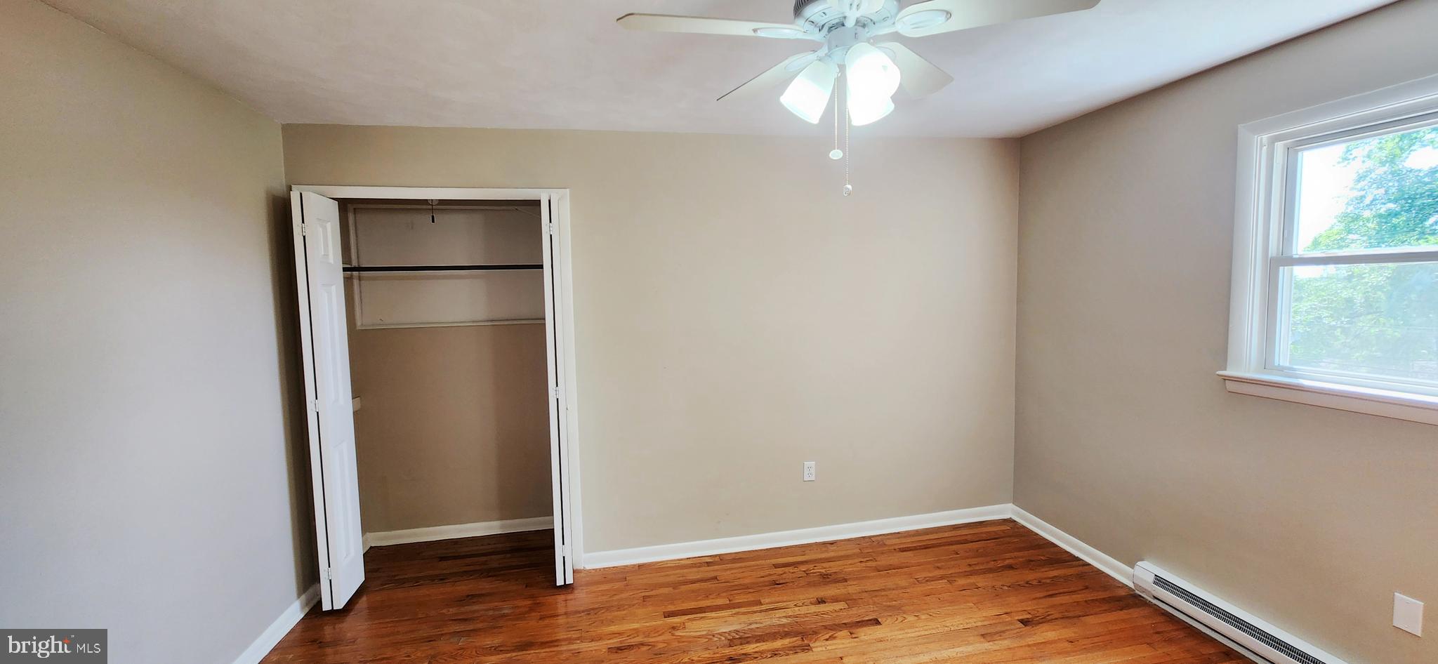 CHESTNUT HILLS - Residential