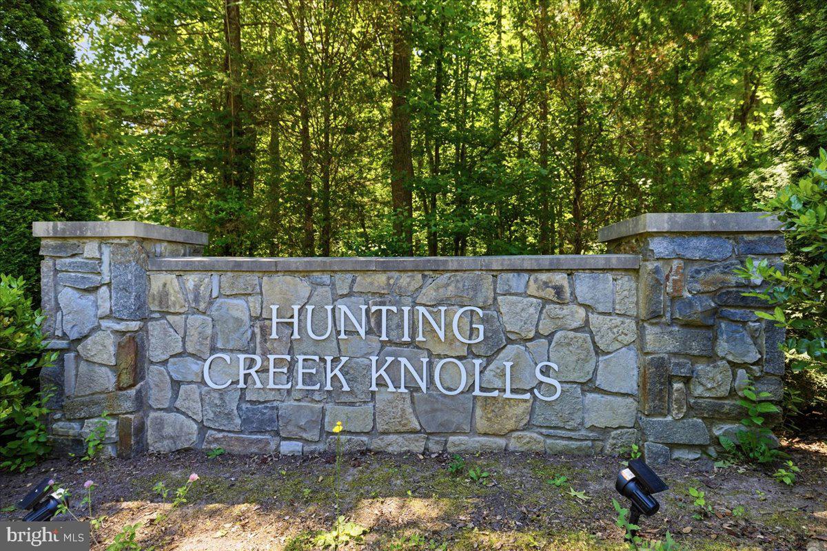 2424 SPRINGBROOK COURT