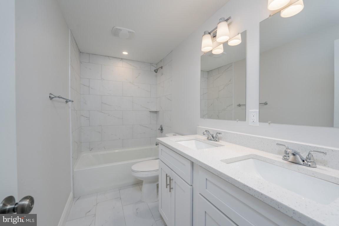 CARNEY/PARKVILLE - Residential