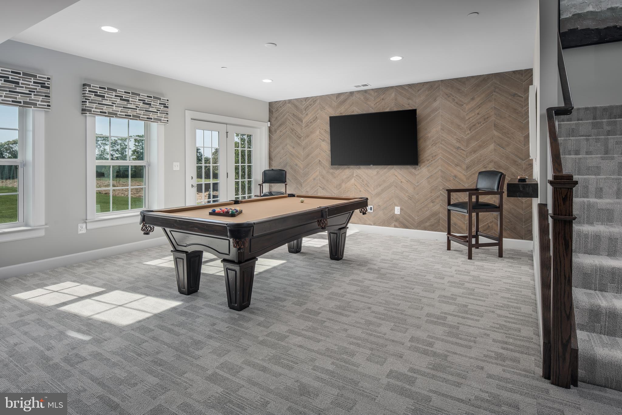 WESTMOUNT - Residential