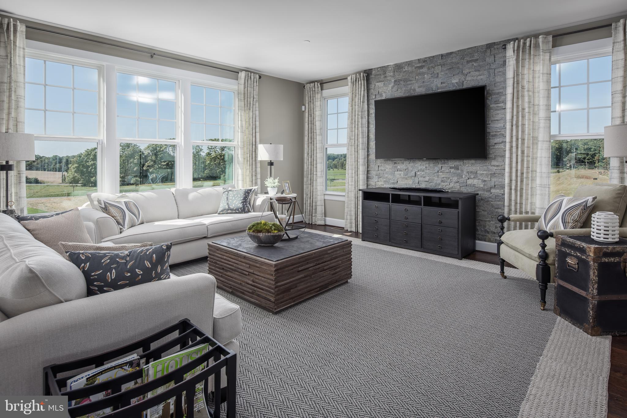 WESTMOUNT - Residential