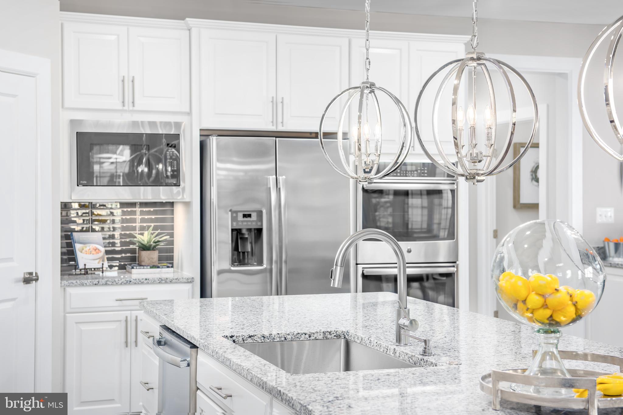 WESTMOUNT - Residential