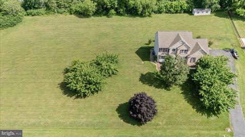 Homes For Sale - 3810 Roundtree Road<br/> JEFFERSON, MD 21755