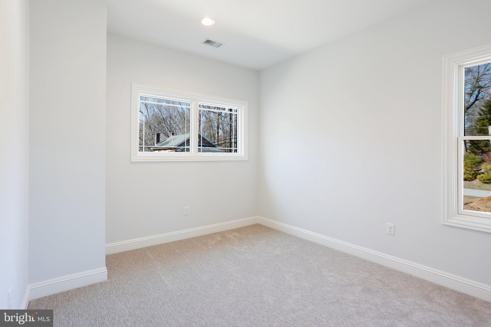 ORANGE STREET WALK - Residential